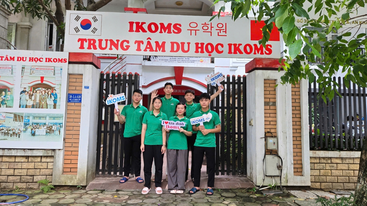 Các bạn học sinh Ikoms nhập học tháng 8/2025